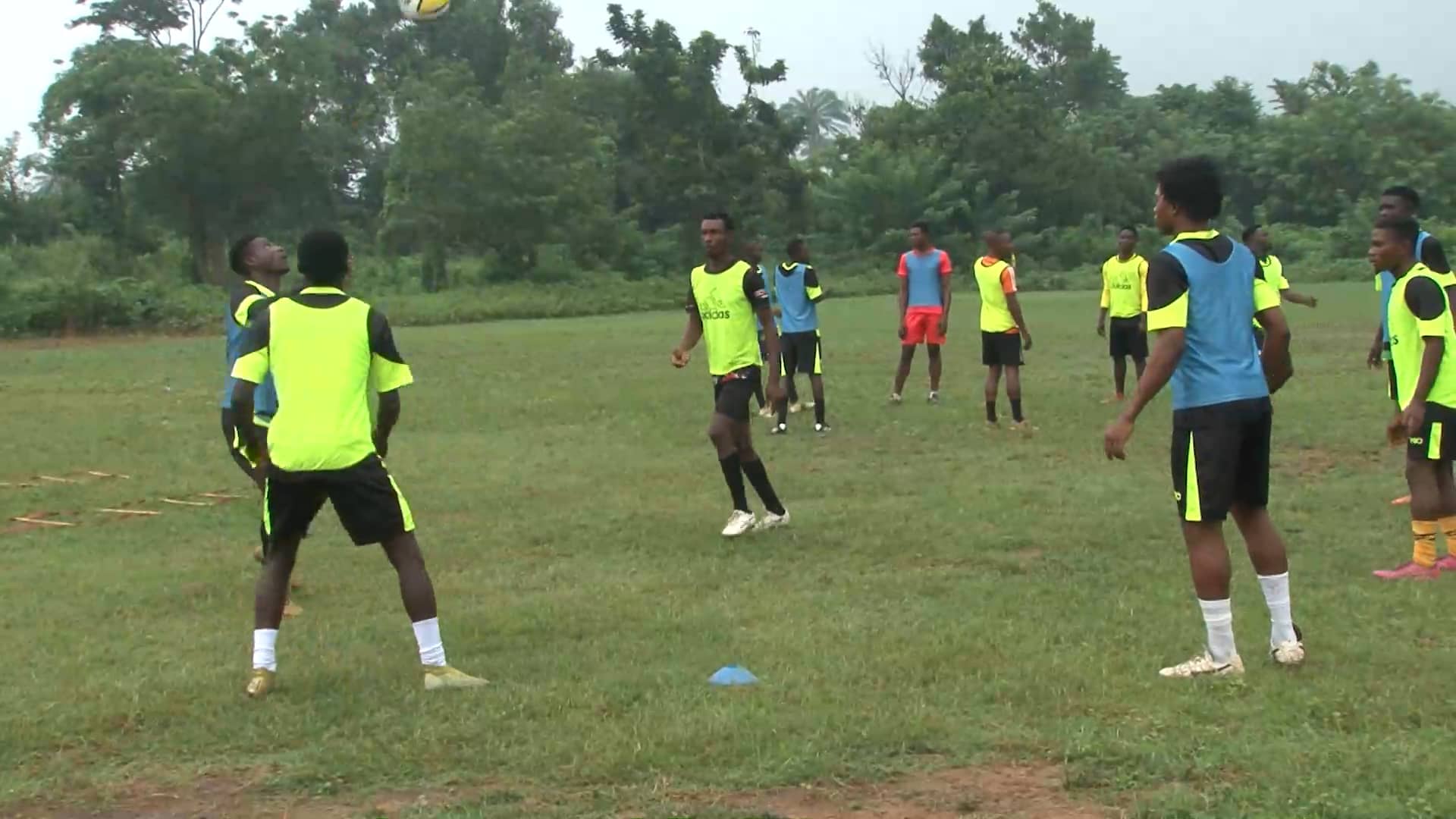 FOOTBALL Live.mp4 on Vimeo