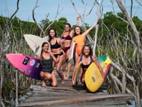 57 BBQ Only Girls Costa Rica - episódio 1 .mp4