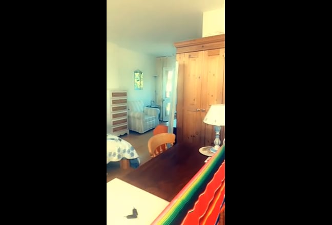 Large En-Suite Top Floor Elegante Loft Main Photo