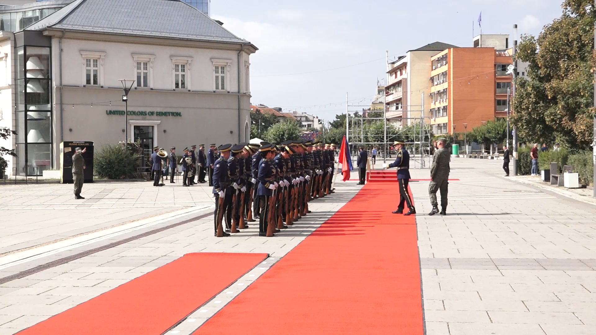 Presidenti Begaj Në Vizitën E Parë Në Kosovë, Osmani E Pret Me Ceremoni ...