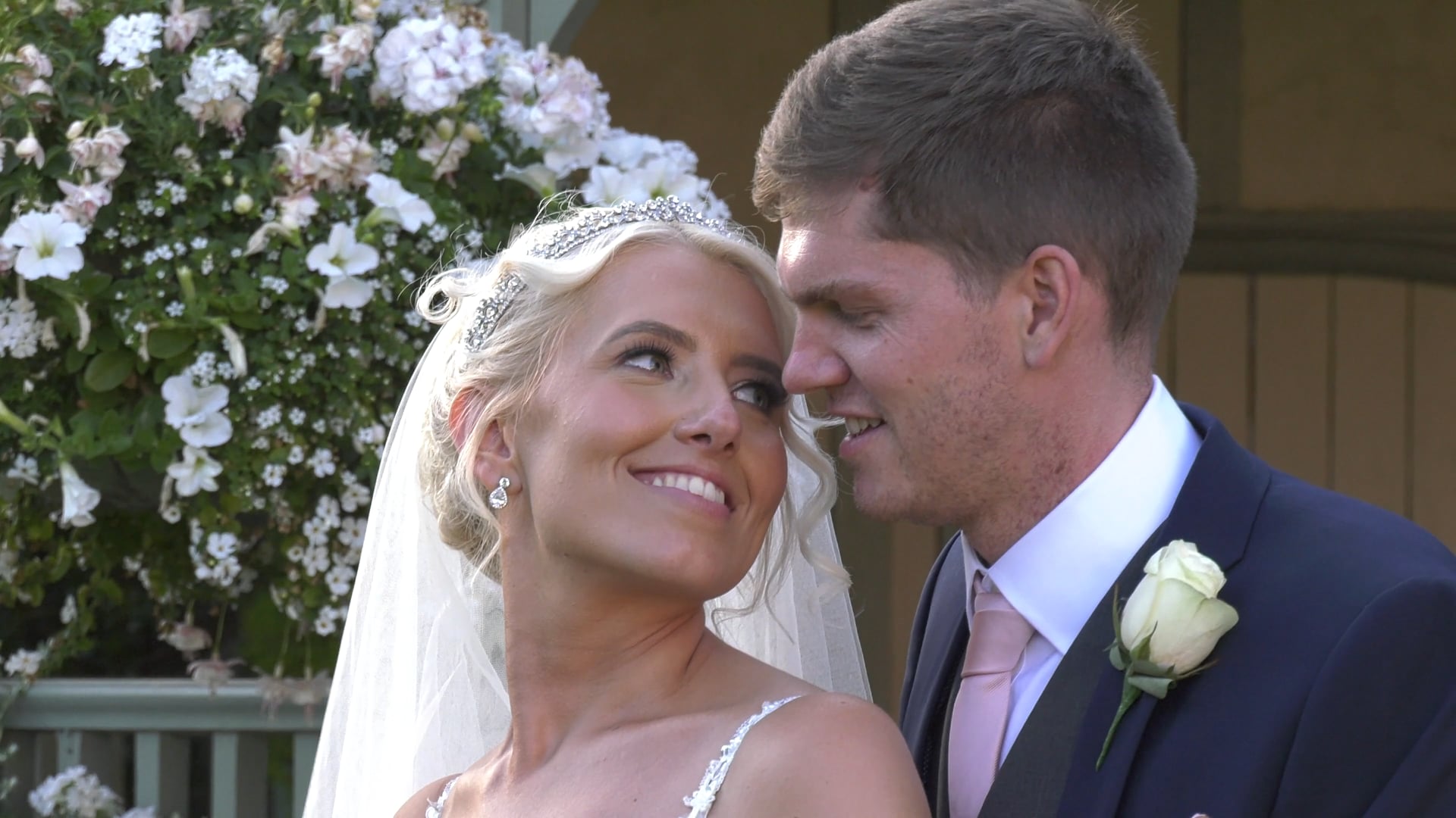 Zoe & Ryan, Wedding Highlights, Cooling Castle Barn - 16th of July 2022