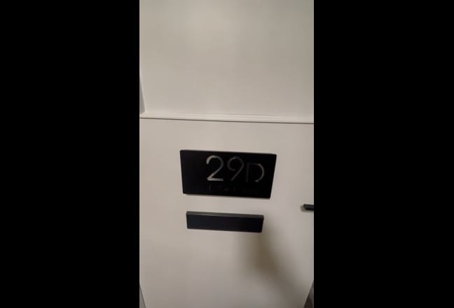 Furnished 2 Large Double Rooms in St Ninians Flat Main Photo