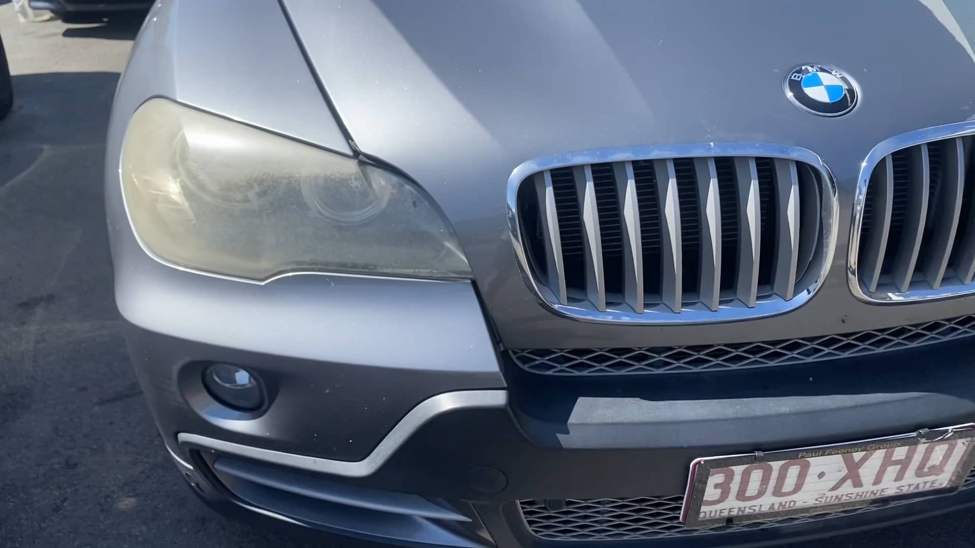 BMW X5 Headlight Restoration on Vimeo