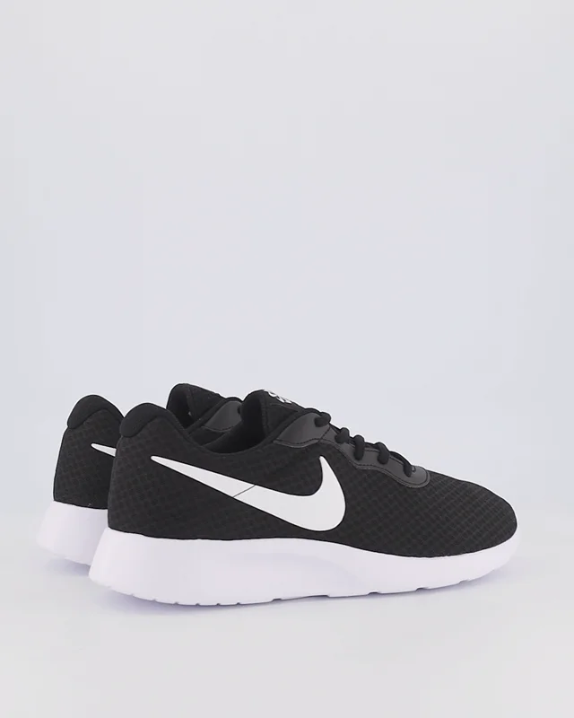 Nike tanjun black on sale and white mens