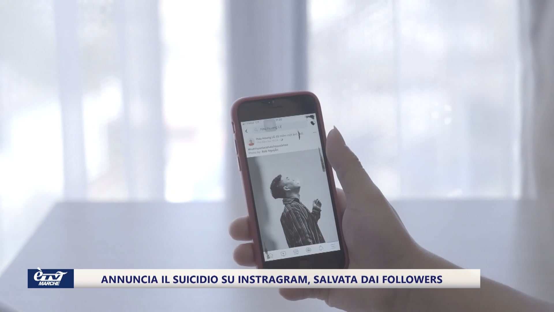 Annuncia il suicidio su Instragram. 19enne anconetana salvata dai follower - VIDEO