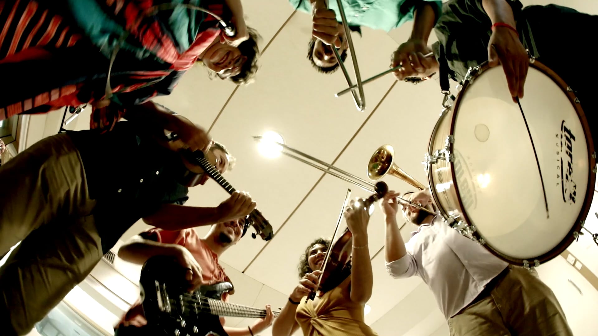 Baile dos Fios - Feira de Mangaio