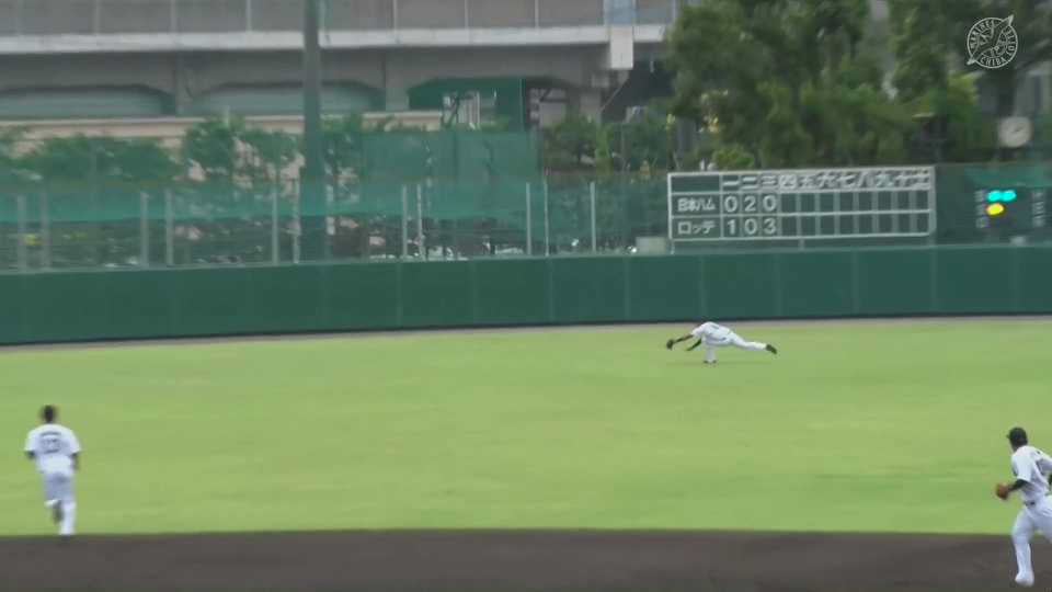 【ファーム】 マリーンズ・山本大斗が帽子を飛ばしながらのダイビングキャッチ!!  2022年8月20日  千葉ロッテマリーンズ 対 北海道日本ハムファイターズ