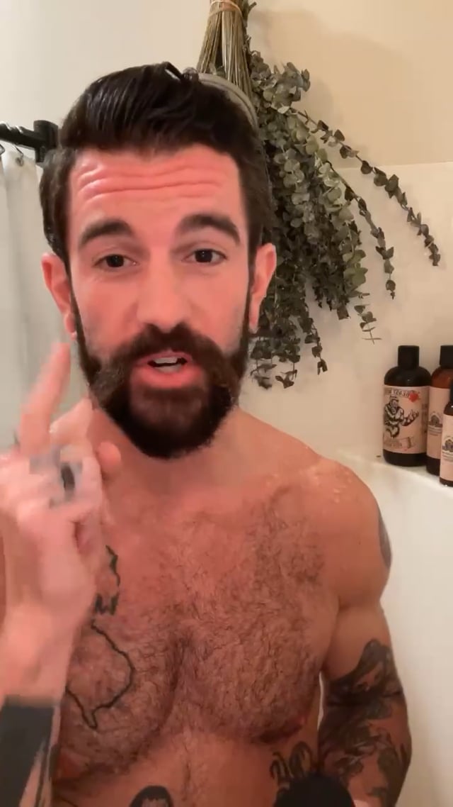 Black Label Shower Set