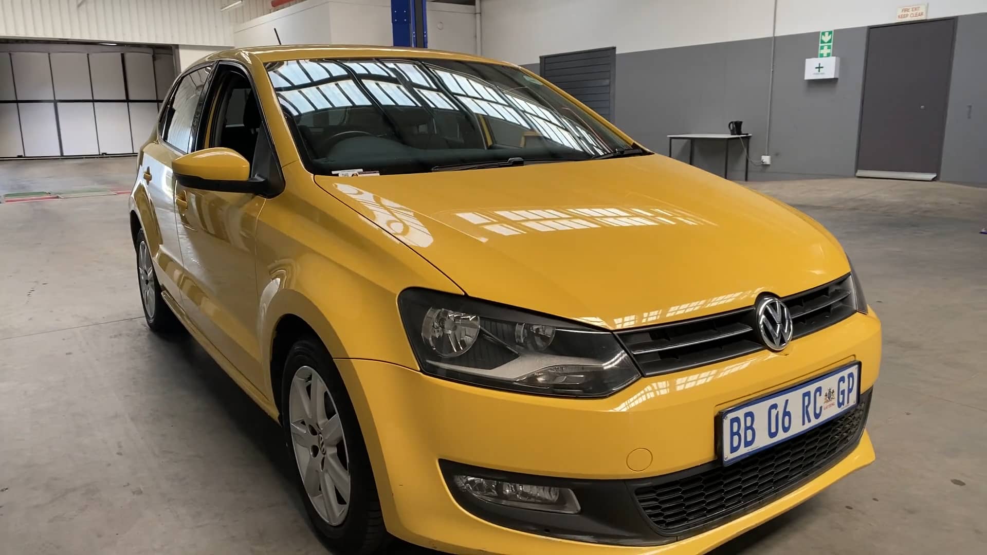 2010 Volkswagen Polo 1.4 Comfortline 5-Door on Vimeo