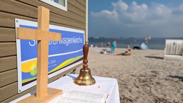 Eine Kirche am Strand