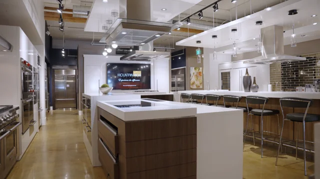 GE Appliances launches high-end kitchen products with Cafe