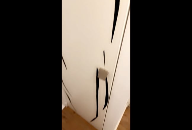 Video 1: Kitchen