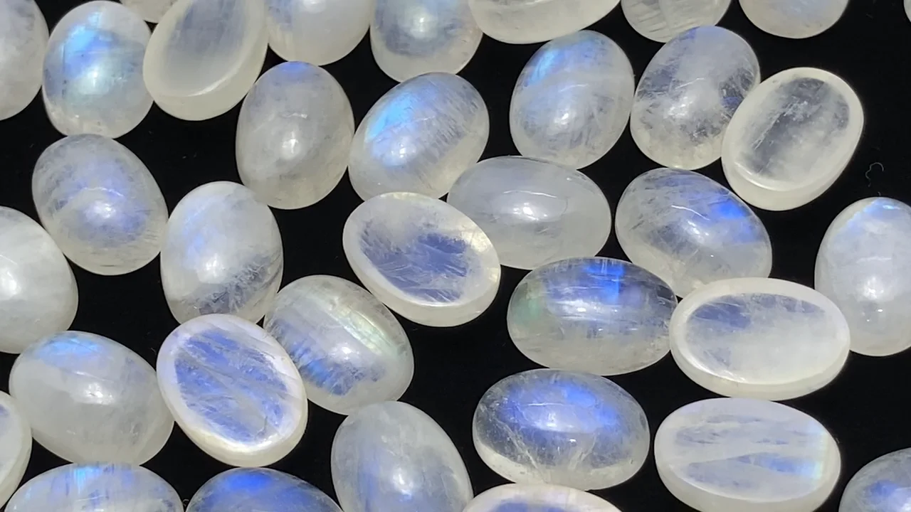 専用です＊アバロンシェル×クリスタルカメオとレインボームーンストーンのピアス他2 アバロンシェルクォーツリング ストーンスパイア