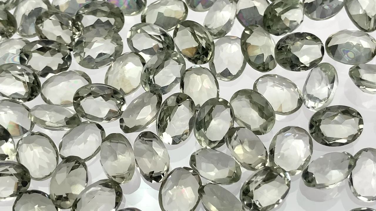 グリーンアメジスト ルース オーバルファセットカット8×6mm 5粒
