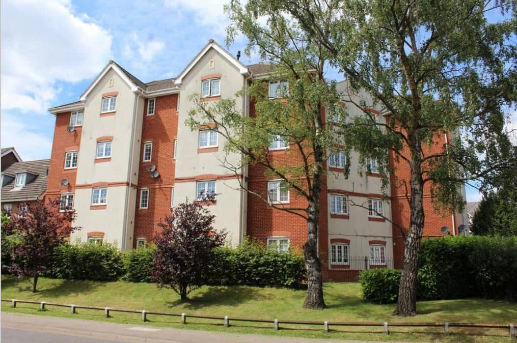 Woodland Walk, Aldershot, GU12 4FQ on Vimeo