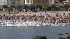 Vuit-centes persones a la Travessa de Natació i a la Marxa Nocturna de l'Anxova