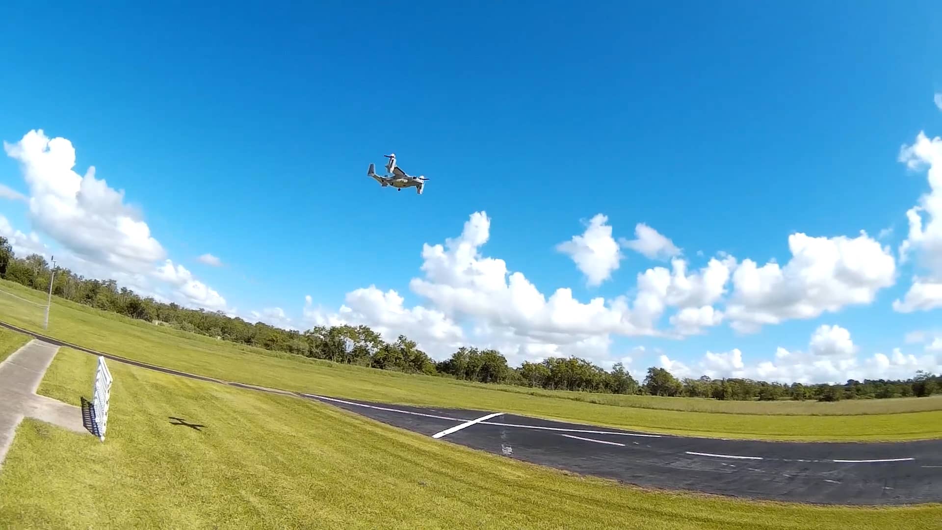 Banana Hobby V22 Osprey Flight on Vimeo