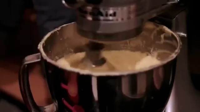 Procesador de alimentos KitchenAid Artisan on Vimeo