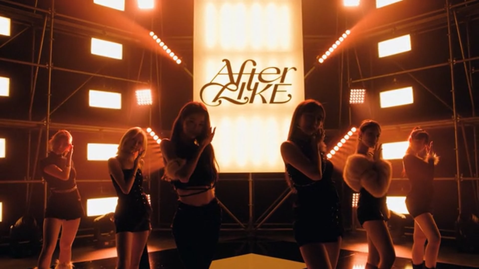 IVE 아이브 'After LIKE' (OUT NOW ver.)