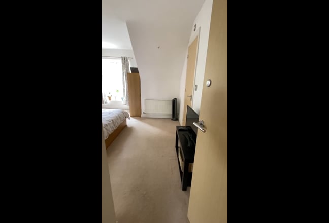 Video 1: Kitchen Space
