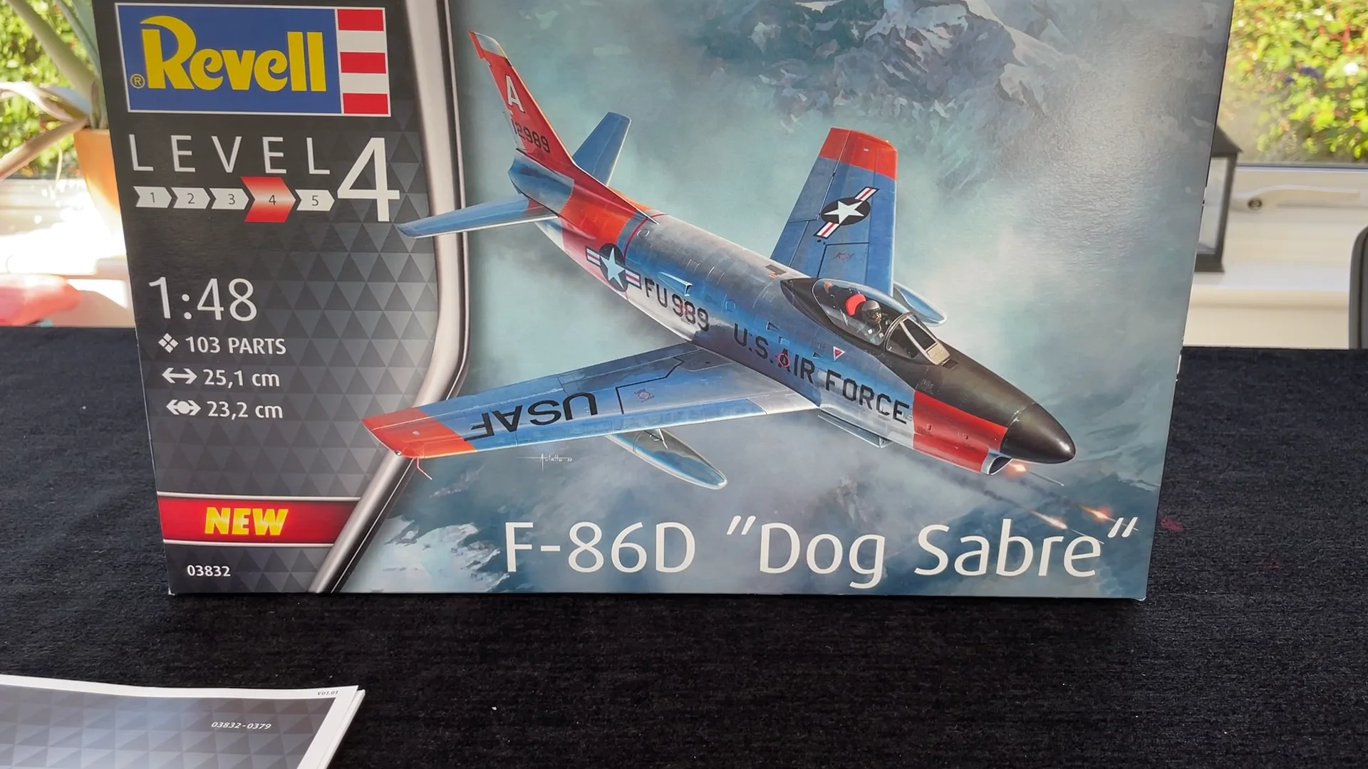 Maquette Revell F-86D Dog Sabre - Kit 63832 Avec Accessoires De Base