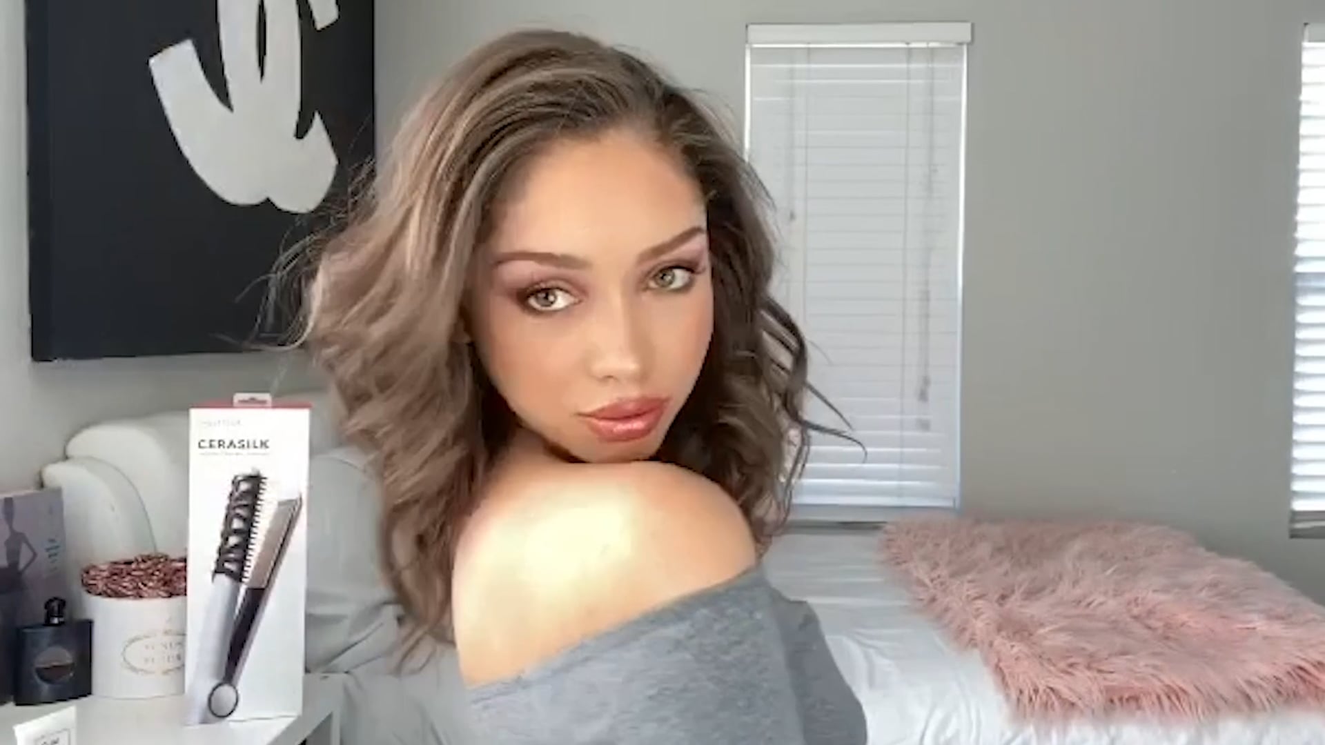 InStyler YOU ARE BEAUTIFUL - Social