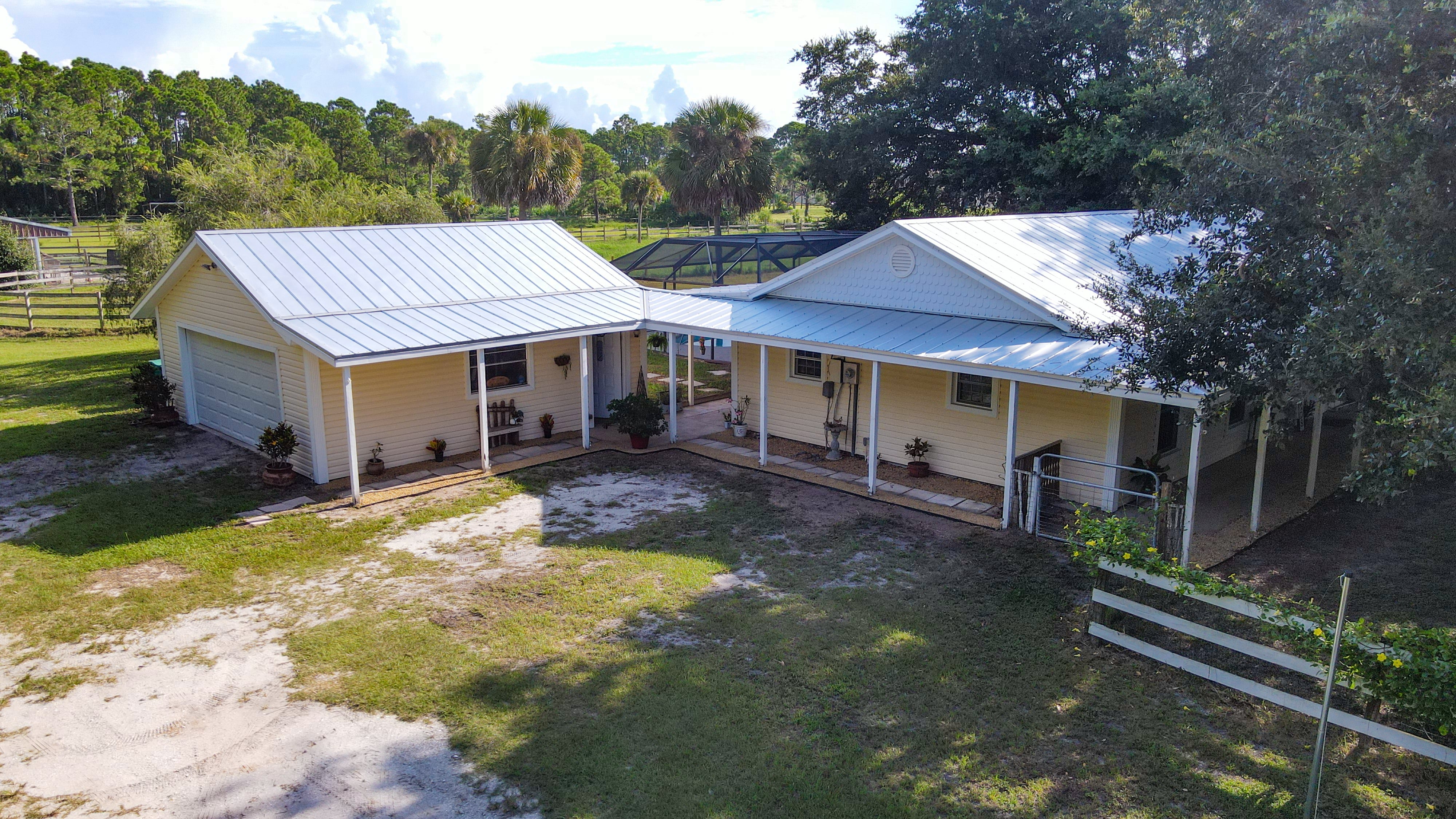 2005 Cox Rd Cocoa FL on Vimeo