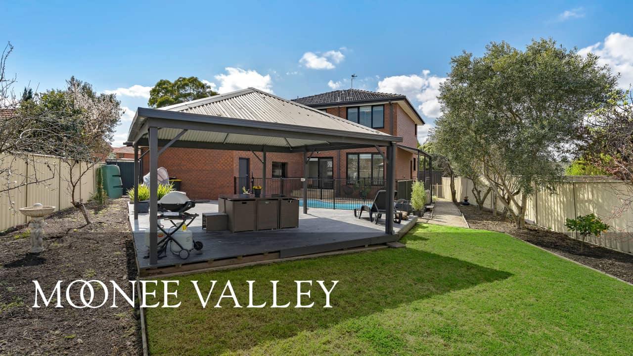 13 Madeline Court Avondale Heights on Vimeo