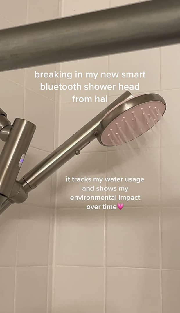 Smart Showerhead - Rose Quartz (1.8 gal/min) Ashley Corbo on Vimeo