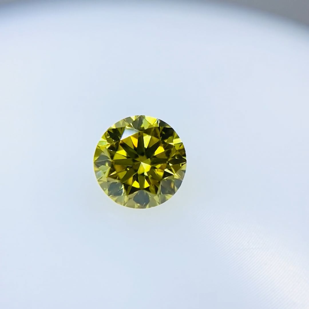 FANCY VIVID YELLOW 0.406ct RD/RT1496/CGL | normanhubbard.com