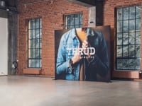 See how you can easily connect several Expand GrandFabric backwalls to create a stand in the shape and size that you need for your event or exhibition.