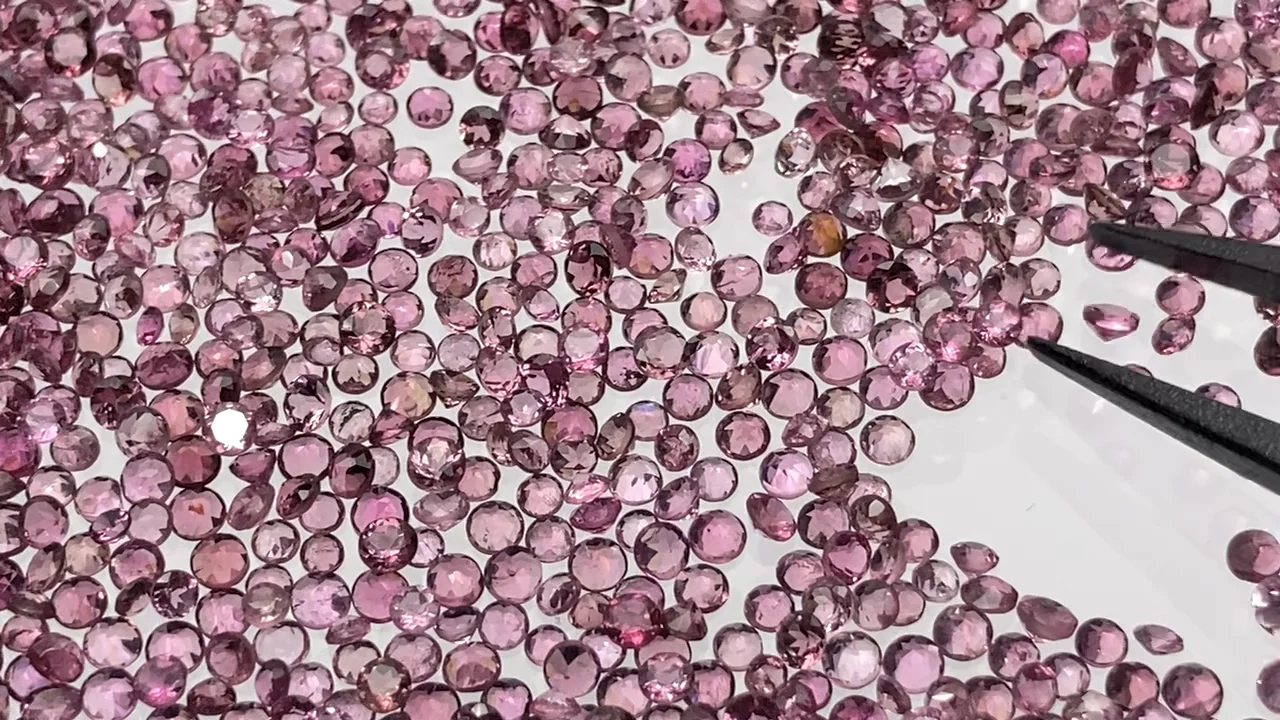 ピンクトルマリン 穴なしラウンドファセットカット2×2mm 25粒｜天然石