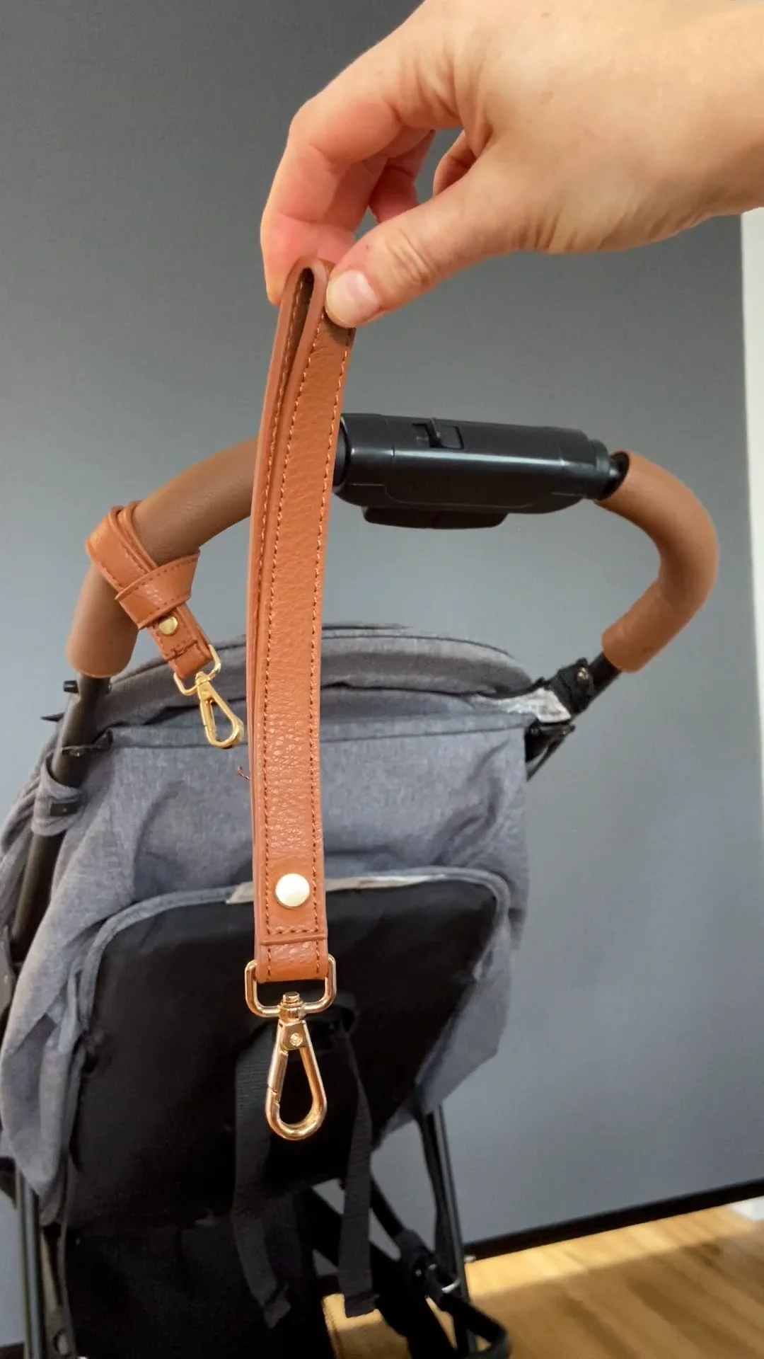 How to attach pram clips.mp4 on Vimeo