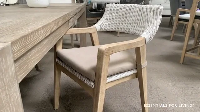 lucyアームチェア Lucia Arm Chair | Essentials For Living