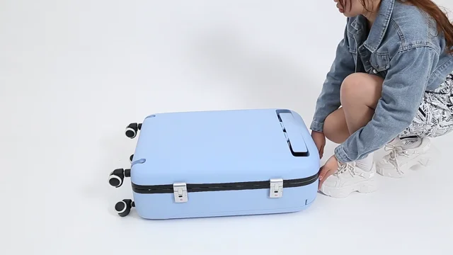 Equipement bébé : Une valise innovante qui s'occupe de tout ! 