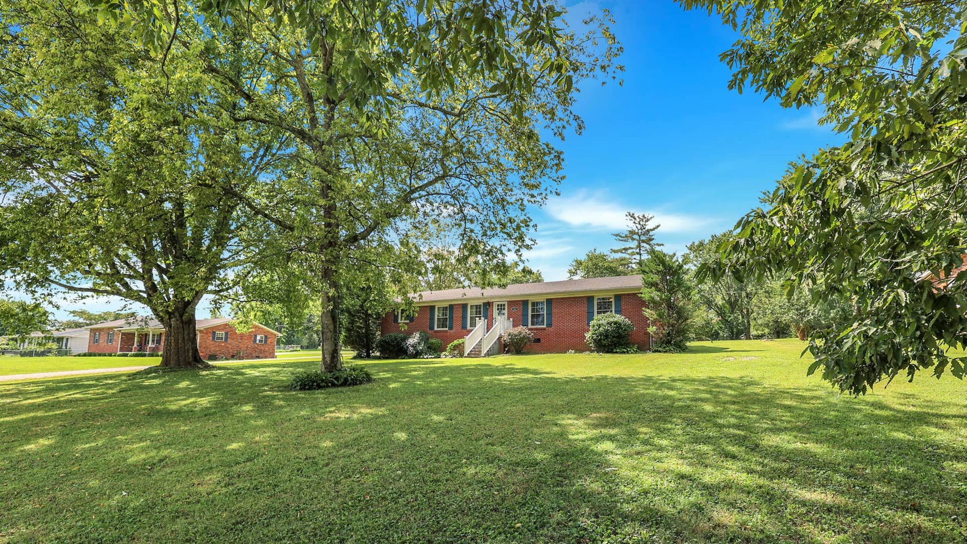 202 Western Avenue Hartsville, TN 37074 on Vimeo