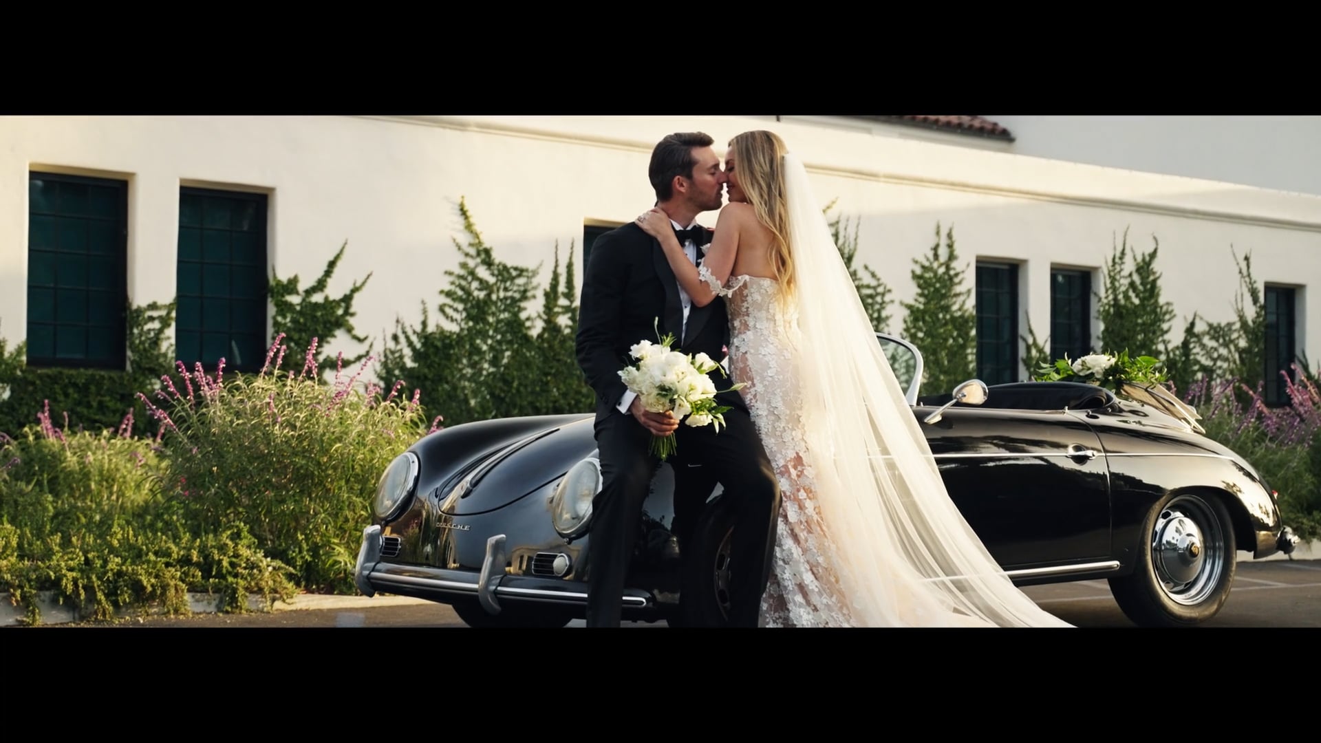 Promotional video thumbnail 1 for Oliver wedding films