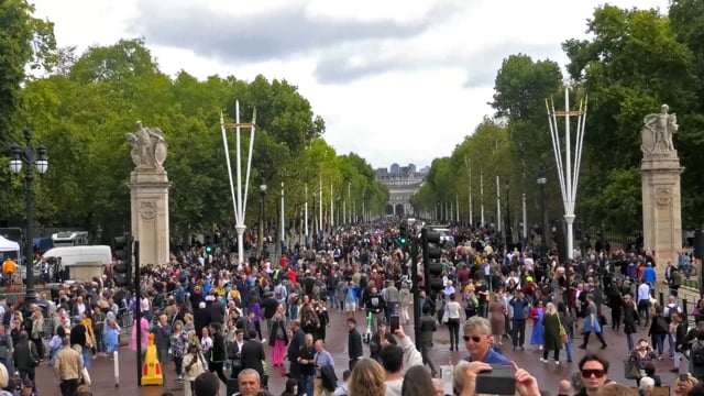 Buckingham Palace Unveils Massive Tribute to Queen Elizabeth II's Iconic Style for Her Centenary