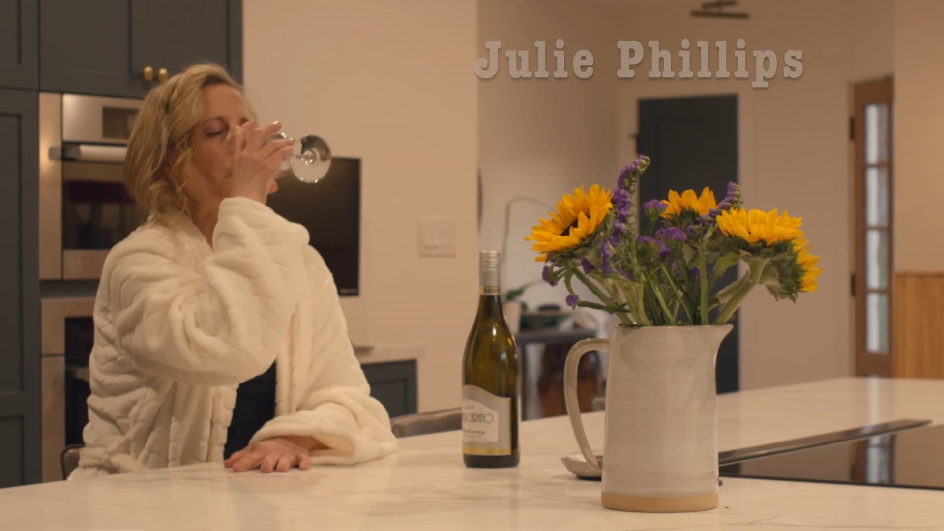 Julie Phillips • Comedy Reel 2022