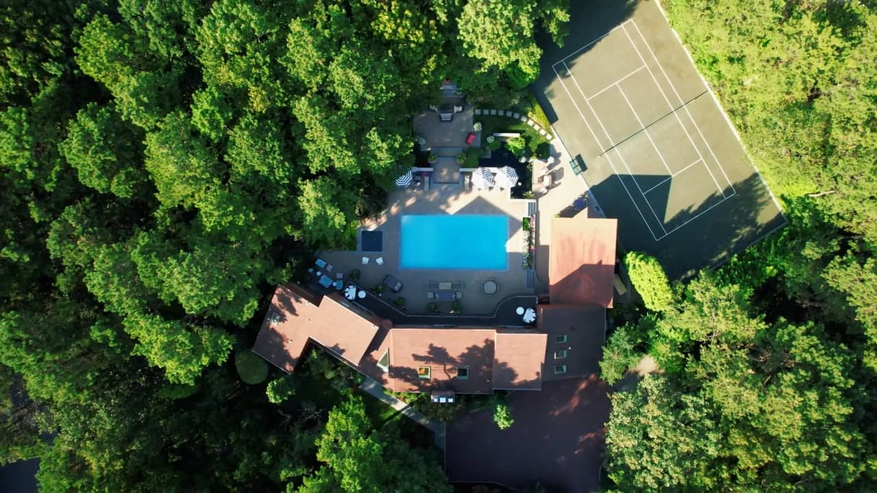 2 Eagle Close, East Quogue, New York 11942 MLS on Vimeo