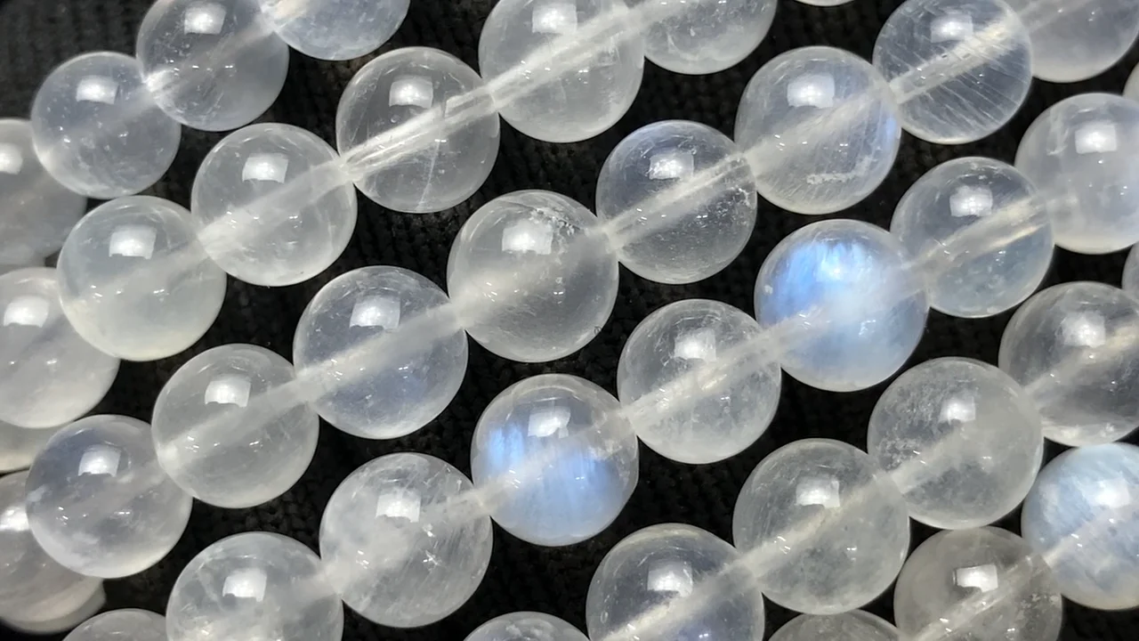 ロイヤルブルームーンストーン（産地・タンザニア） ラウンド7.5mm