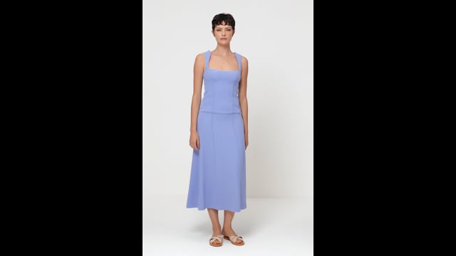 VESTIDO MIDI EVASE ALCINHA LARANJEIRA