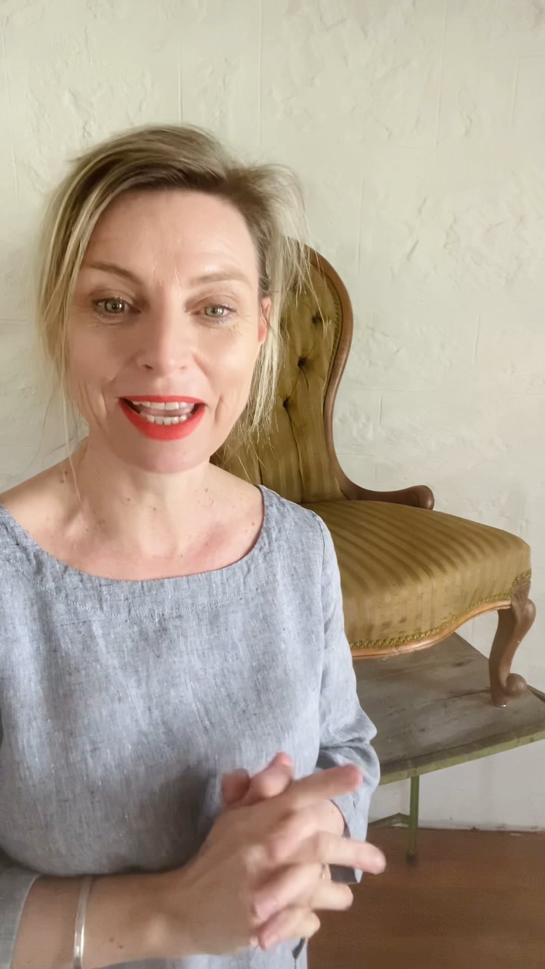 Painting Fabric with Plain Jane Paint on Vimeo