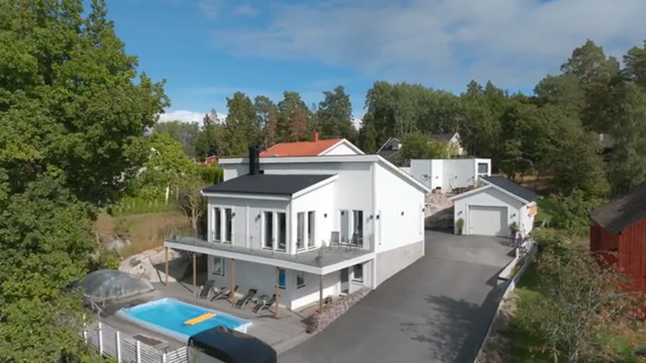 6 rum Villa på Ekhagsvägen 4B Ekeby Upplands Väsby kommun - video