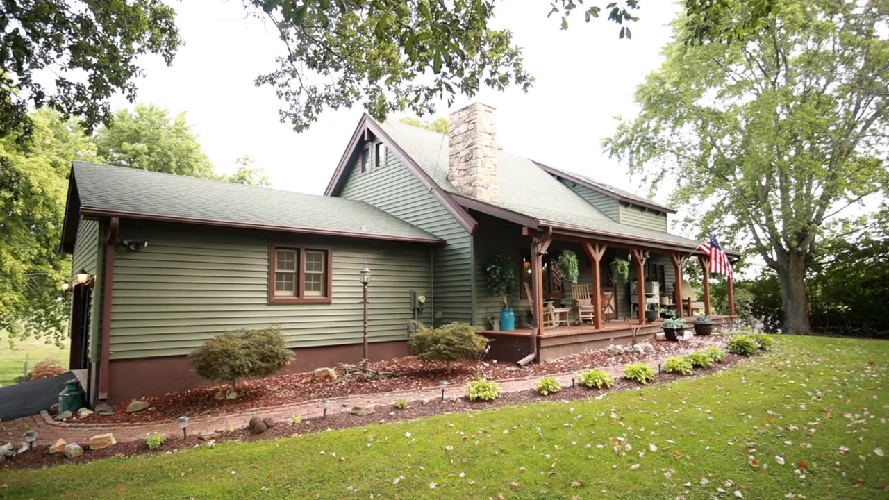 13832 Wendle Rd Godfrey IL.mov on Vimeo