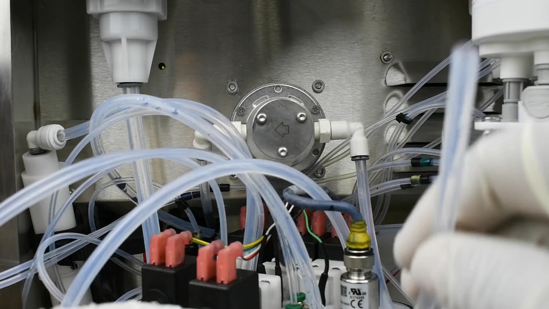 VFAQ008 How to free a stuck pump.mp4 on Vimeo