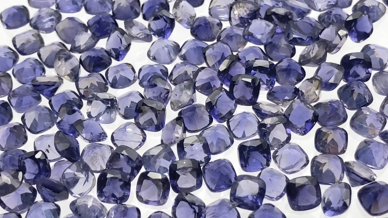 アイオライト ルース スクエアファセットカット5×5mm 5粒