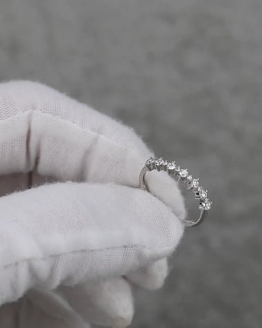 Vidéo: Alliance Or 750 Blanc Diamants 1.70grs