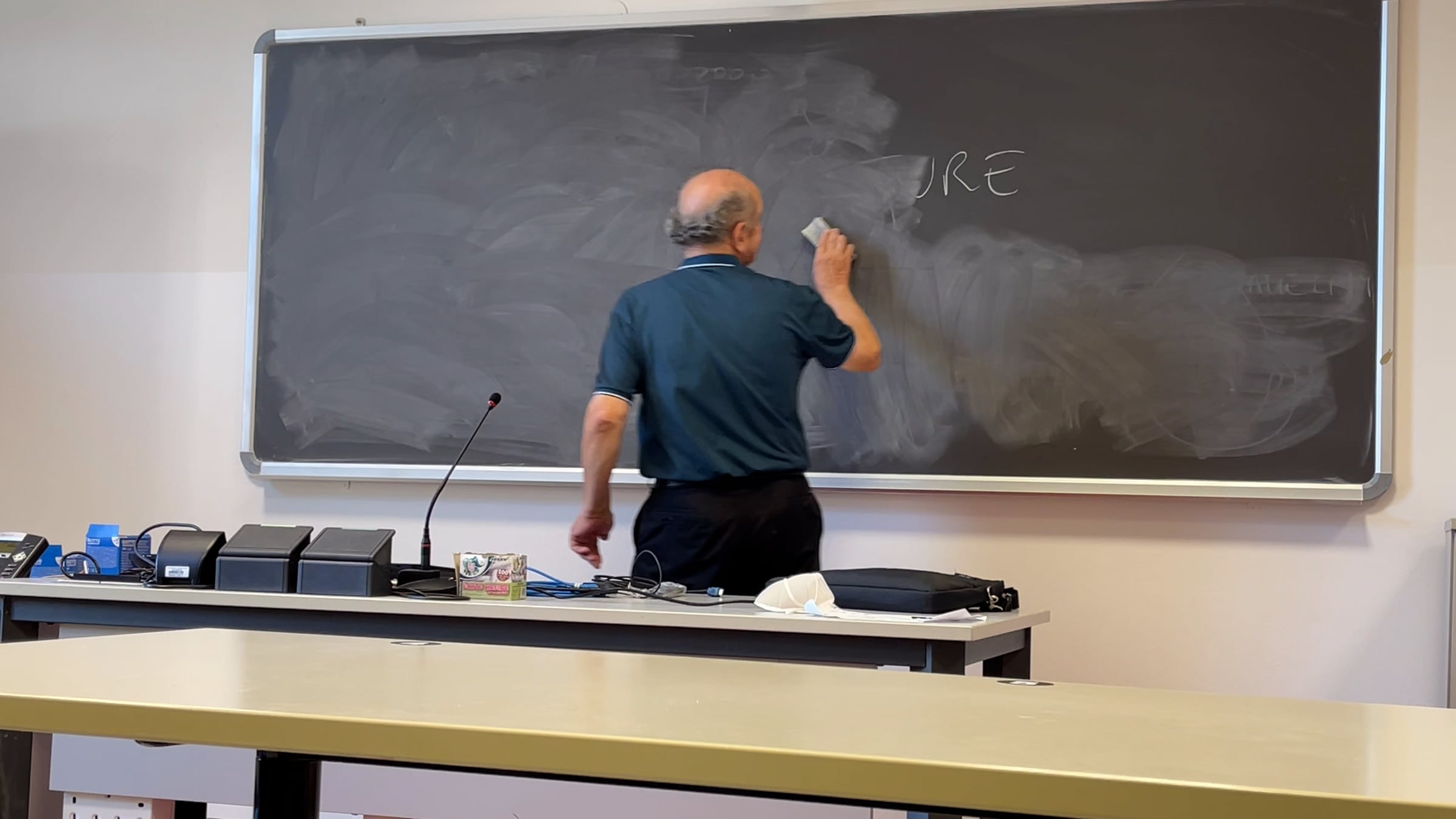 The Newton-Casulli-Zanolli algorithm | Videos & Movies on Vimeo
