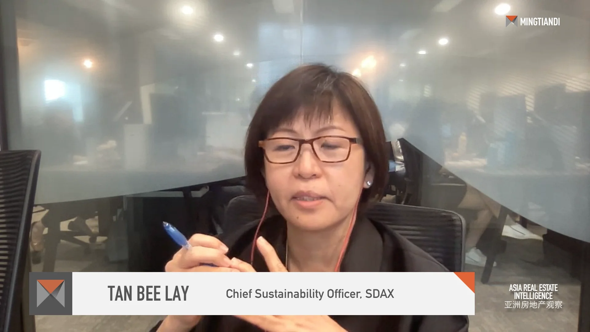 22 Sept 2022 - Short Tan Bee Lay on Vimeo